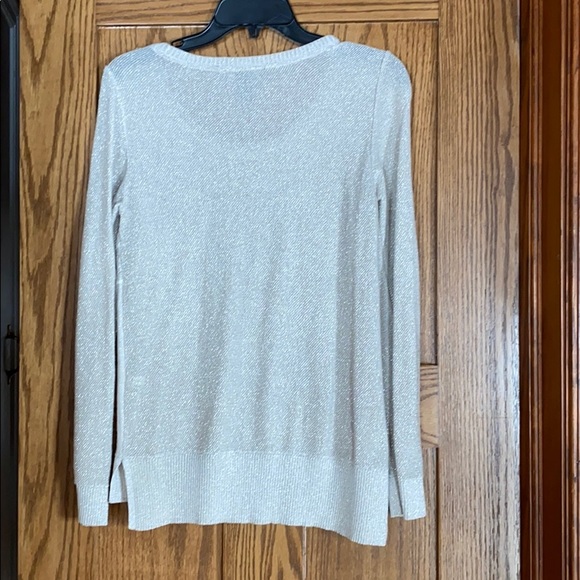 Sweater - Picture 2 of 4